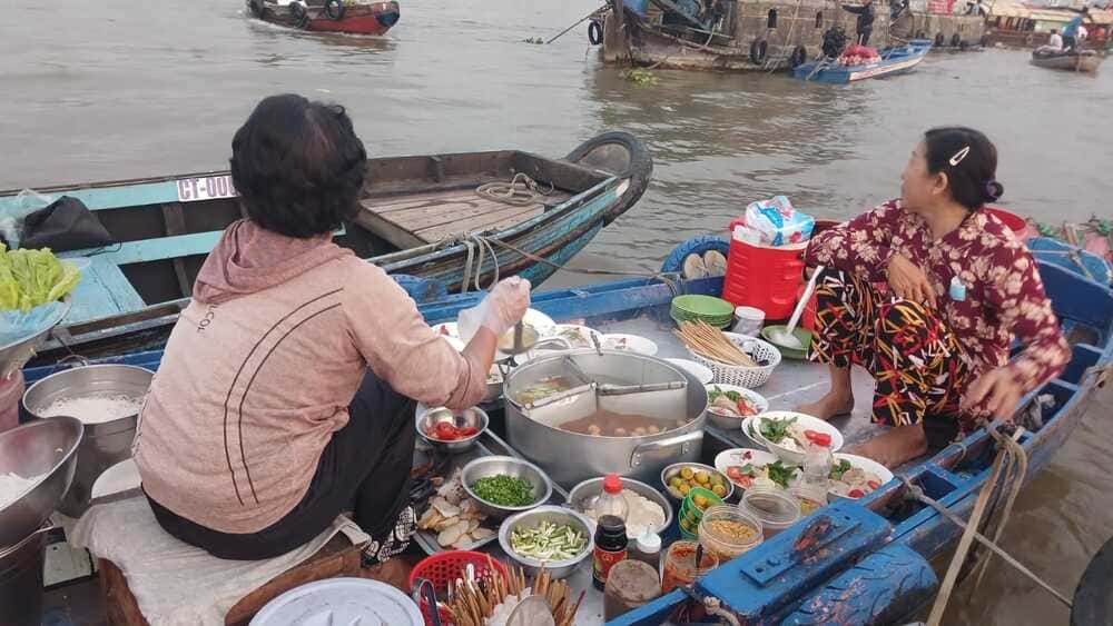 Floating market in Can Tho