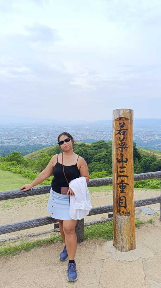 submitting mt. Wakakusa