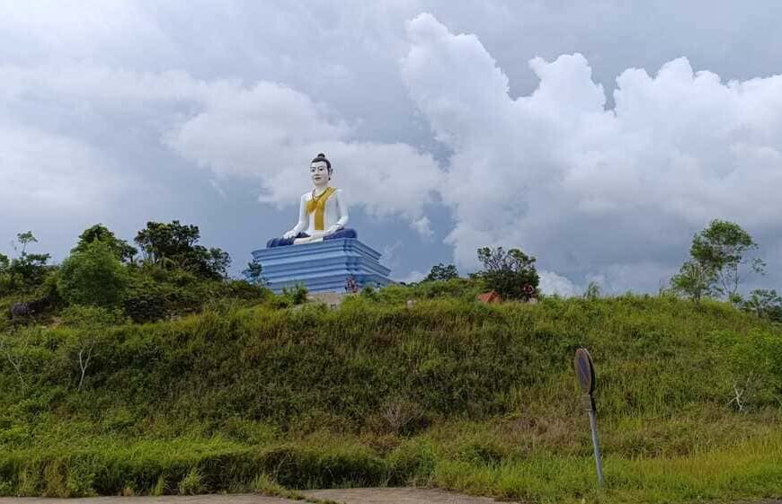 Kampot Travel Guide: Things to Do, Day Trips & Budget Tips