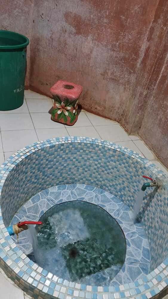 Pong Phrabat Hot Spring