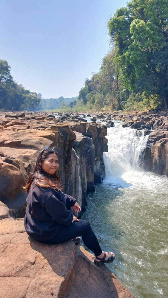 Tad Phasouam Waterfall