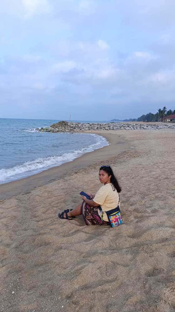 Pantai Cahaya Bulan
