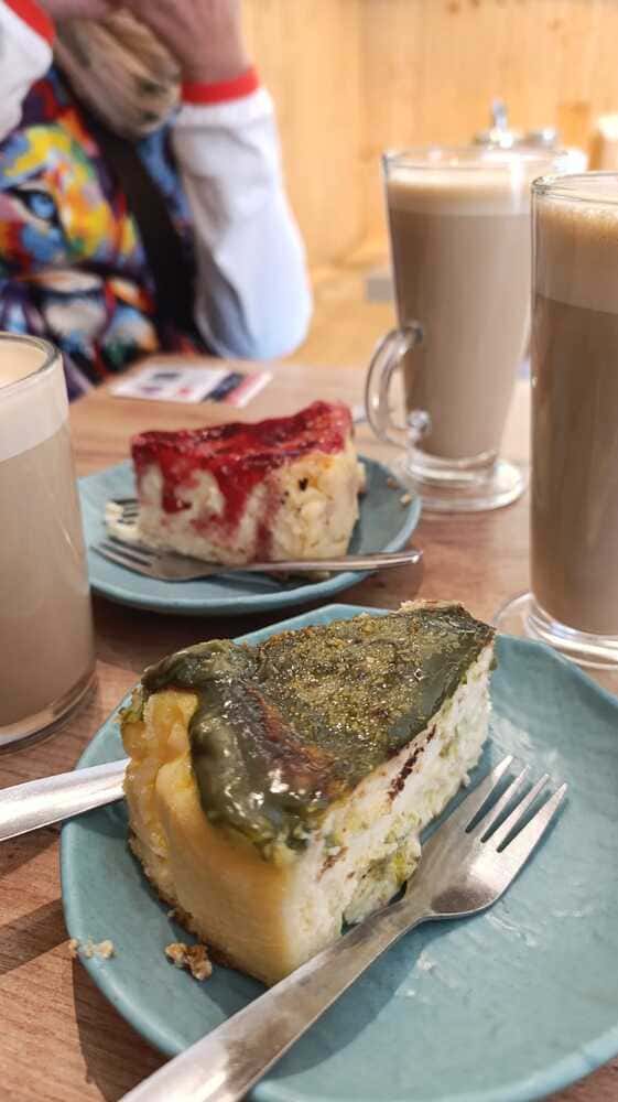 Slice of cheesecake from a food stall at Mercado Central de Atarazanas in Málaga.