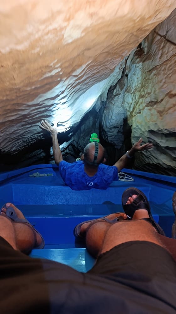 Adventure Nam Yen Cave boat ride