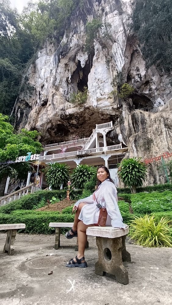 Wat Tham Khao Pina in Trang