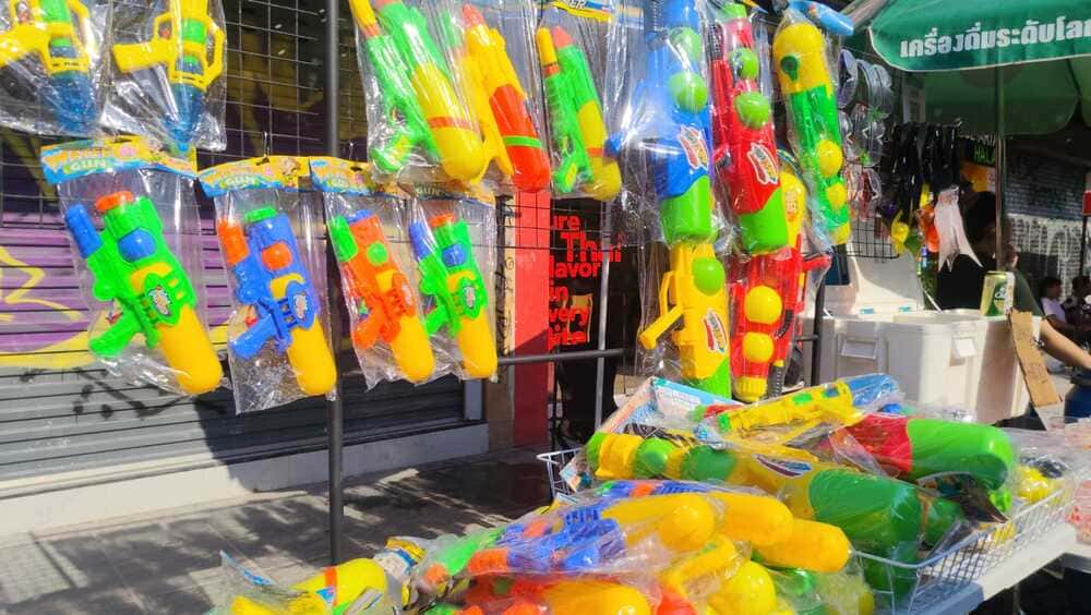 Water guns for Songkran