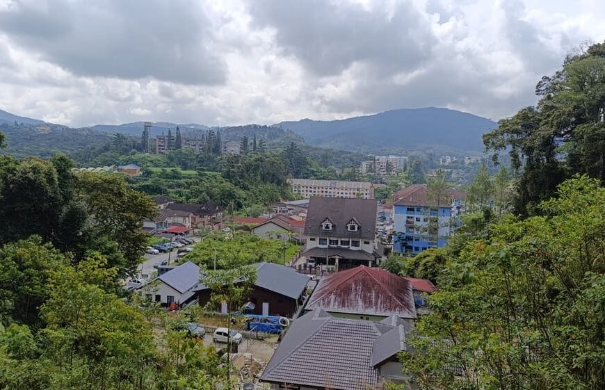 Best Hike in Cameron Highlands: Tanah Rata to Gunung Jasar & Tea Plantations