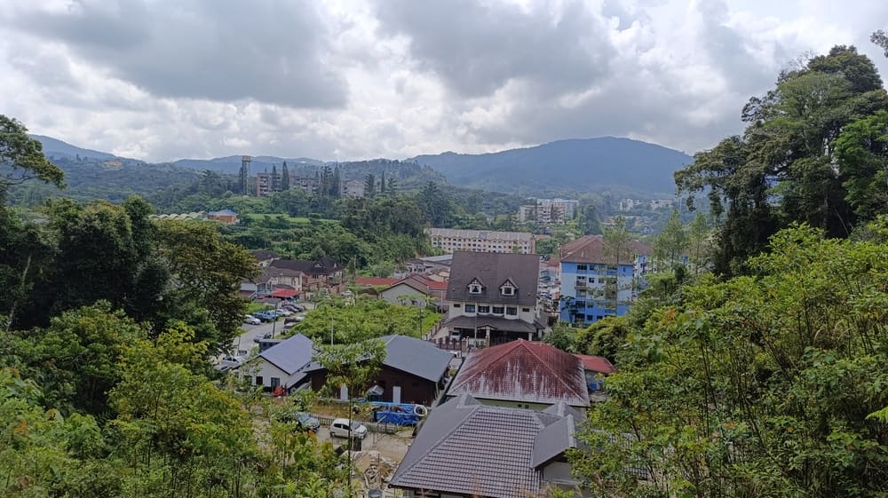 Best Hike in Cameron Highlands: Tanah Rata to Gunung Jasar & Tea Plantations